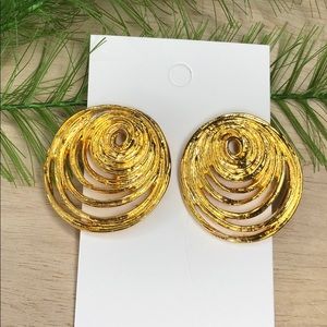 Vintage large gold metal earrings retro